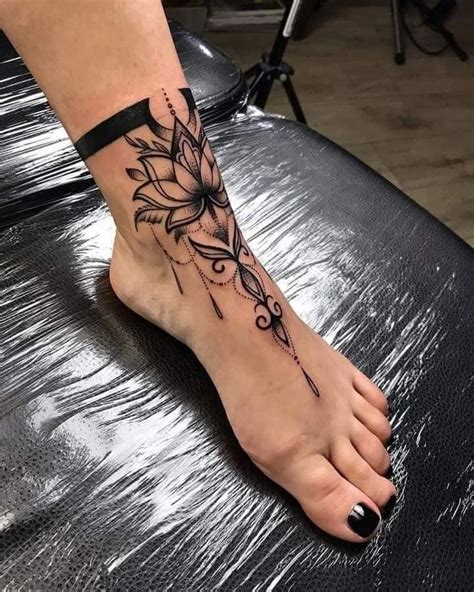 tatuajes en el pies para hombres|34 ideas de Tatuajes en el PIE de hombre/mujer。